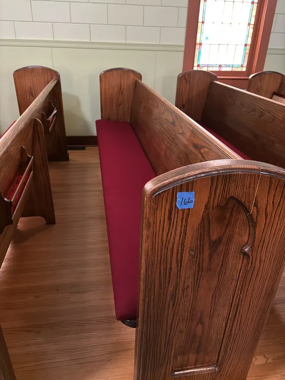 PEW 9’ REMOVABLE CUSHION(BRING TOOLS AND HELP TO REMOVE )