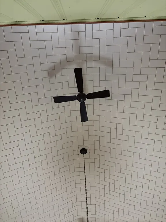 2 CEILING FANS (BRING VERY TALL LADDER, TOOLS AND HELP TO REMOVE)
