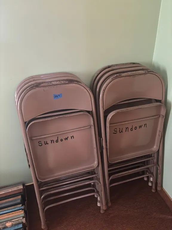 8 FOLDING CHAIRS