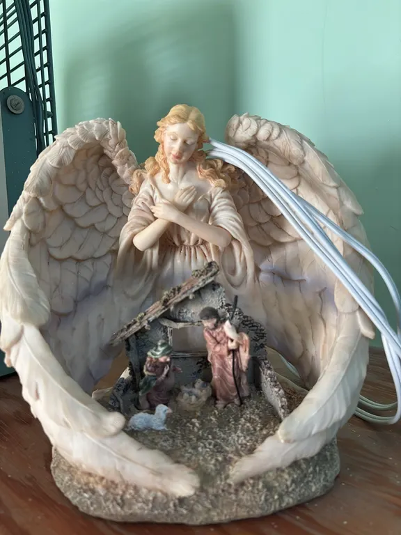 LIGHTED NATIVITY