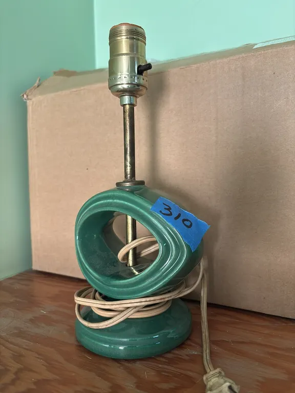 VINTAGE LAMP