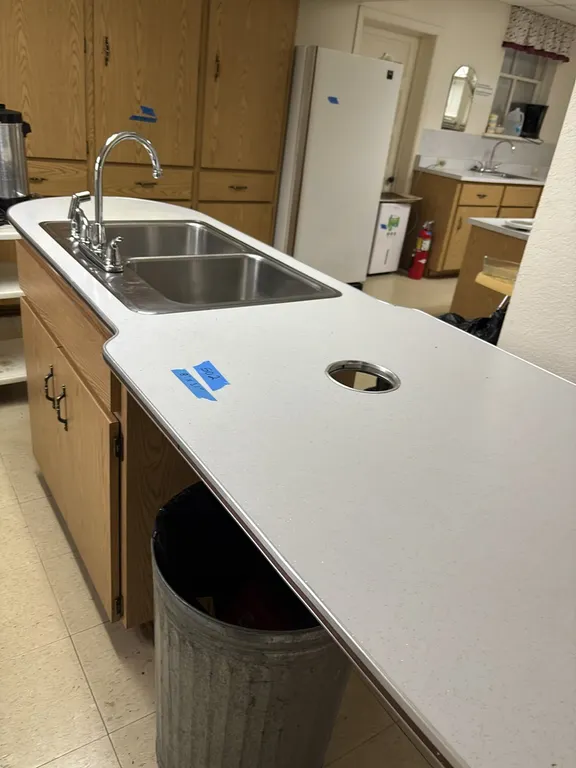 COUNTER SINK AND CUPBOARD 8’x31”(BRING TOOLS AND HELP TO REMOVE)