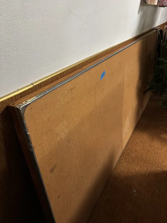 FOLDING TABLE 8’x3’