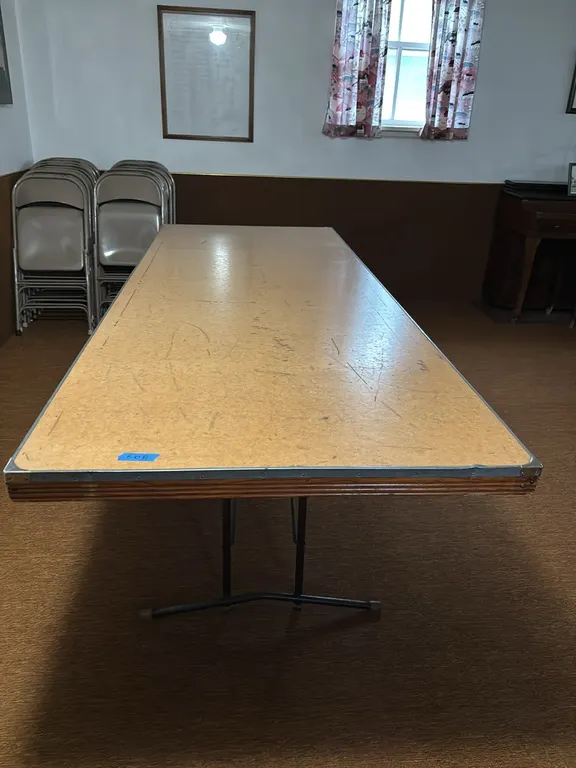 FOLDING TABLE 8’x3’