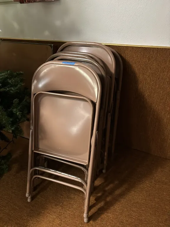 9 FOLDING CHAIRS
