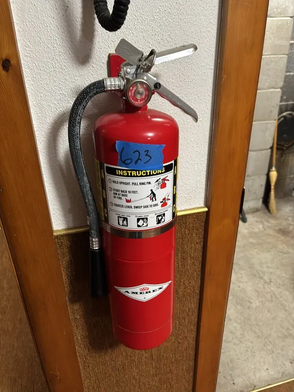 FIRE EXTINGUISHER