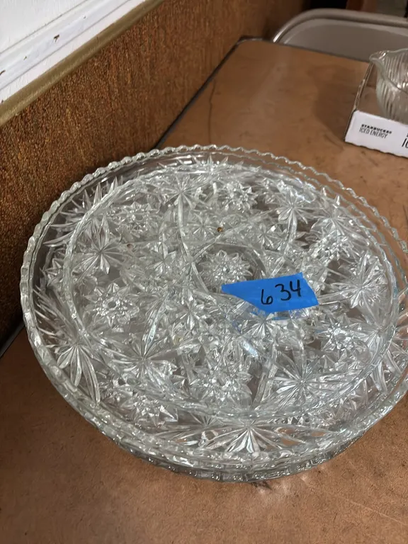5 GLASS SERVING PLATES