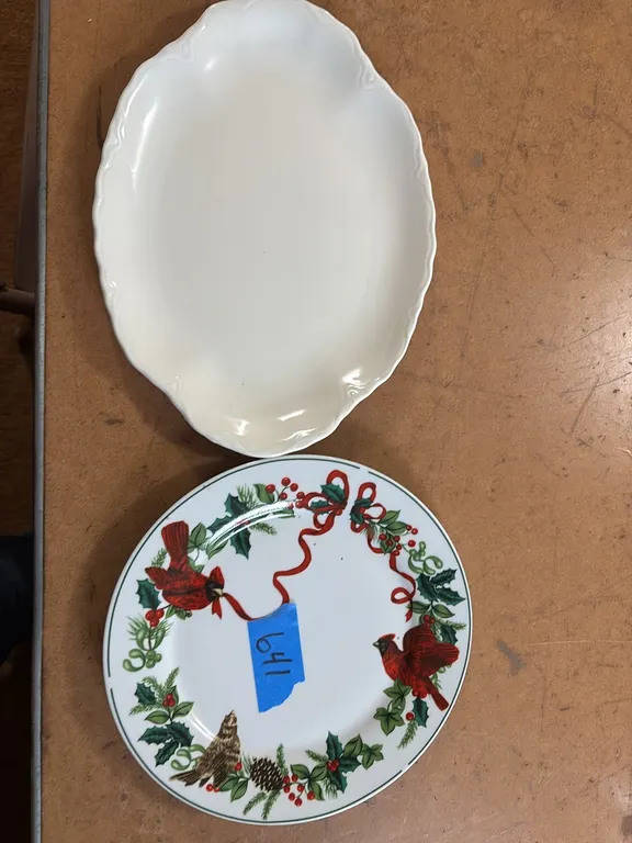 CARDINAL PLATE-WHITE PLATE