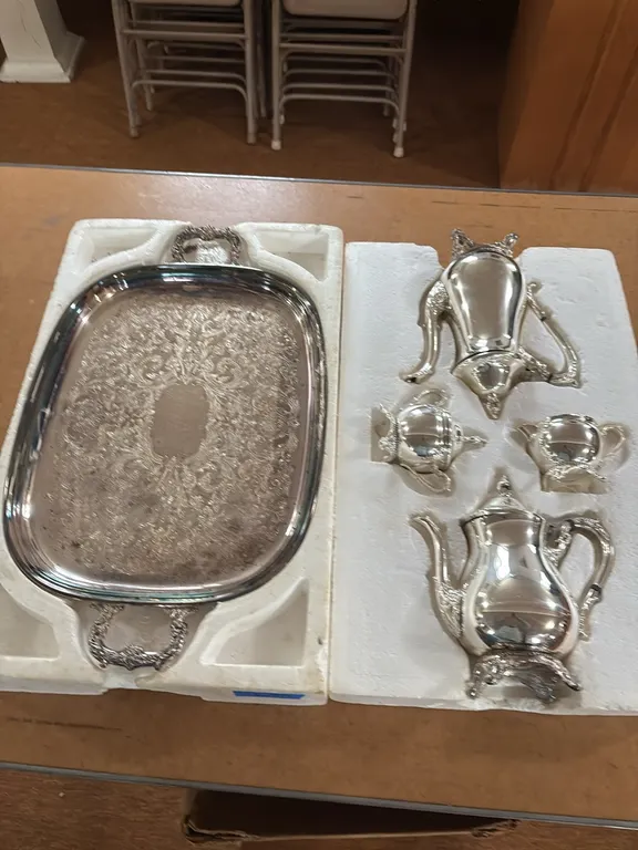SILVER SERVING SET