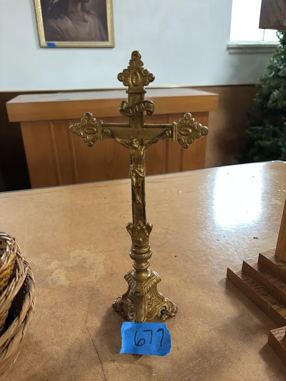 CROSS METAL