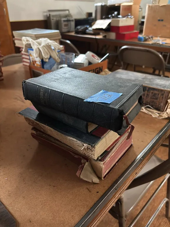 BIBLES