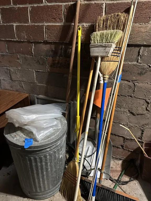 GARBAGE CAN BROOMS SHOVEL MOPS