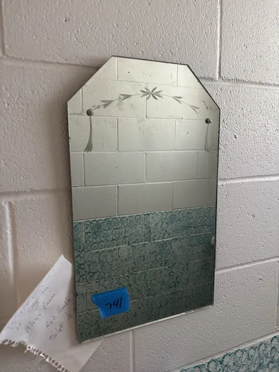 VINTAGE MIRROR