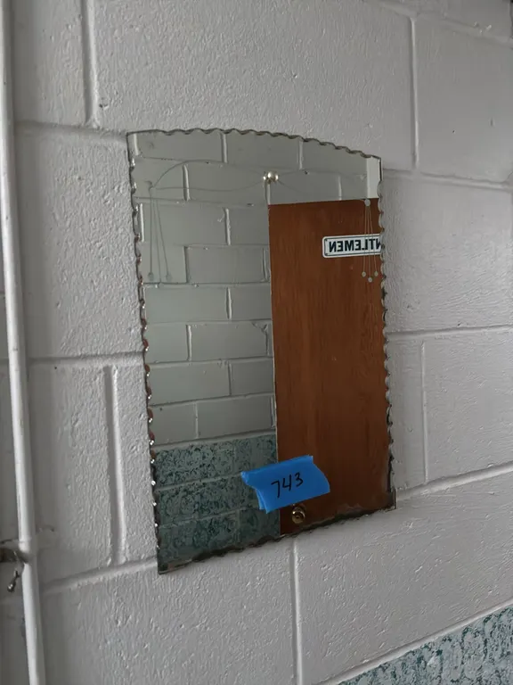 VINTAGE MIRROR