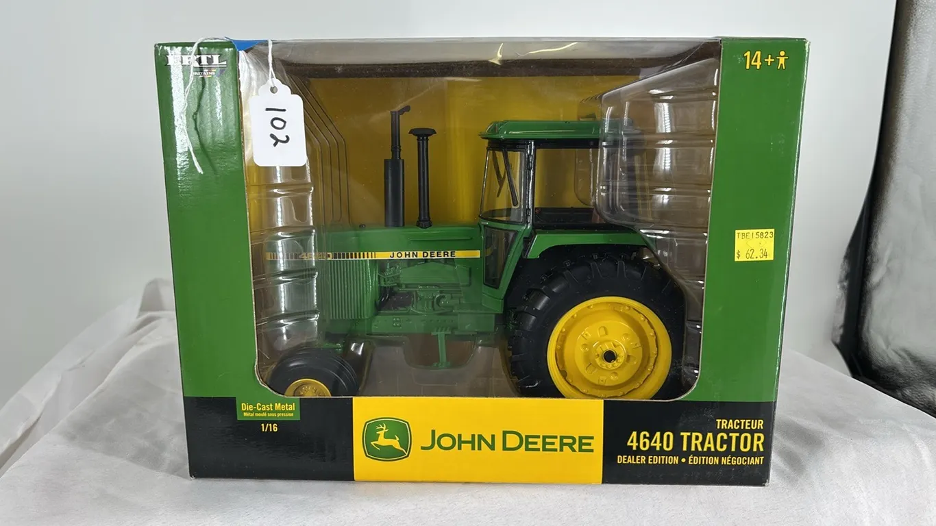 JOHN DEERE 4640 DIE CAST METAL 1/16