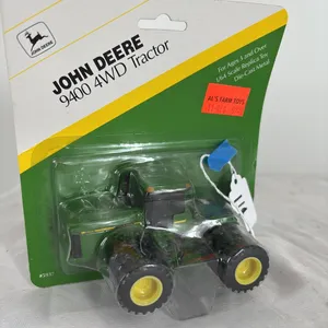 JOHN DEERE 9300 4WD 1/64 DIE CAST METAL