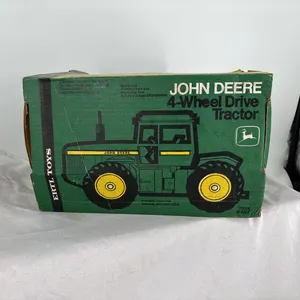 JOHN DEERE 4WD 1/16 DIE CAST METAL