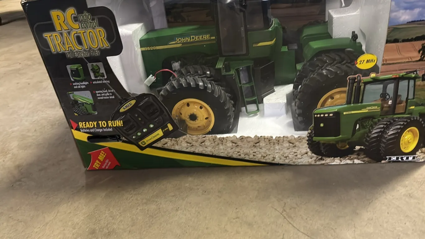 JOHN DEERE 9620 RC RADIO CONTROL TRACTOR