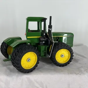 JOHN DEERE DIE CAST METAL 1/16