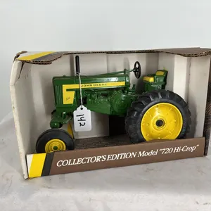 JOHN DEERE 720 HIGH CROP TRACTOR DIE CAST METAL 1/16
