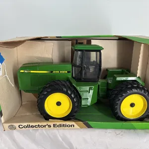JOHN DEERE 8760 4WD DIE CAST METAL 1/16