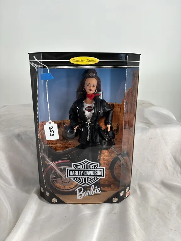 HARLEY DAVIDSON BARBIE