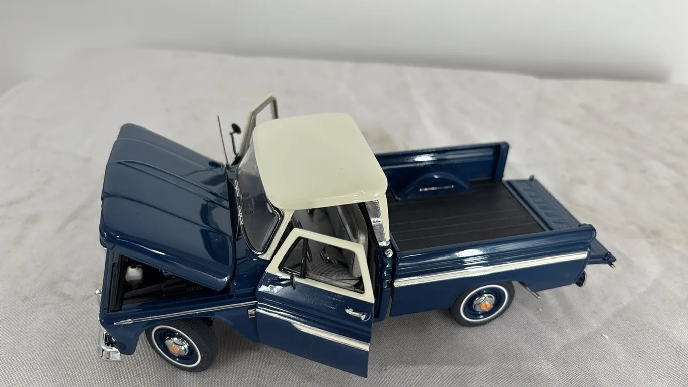 1966 CHEVROLET C10 PICKUP DANBURY MINT