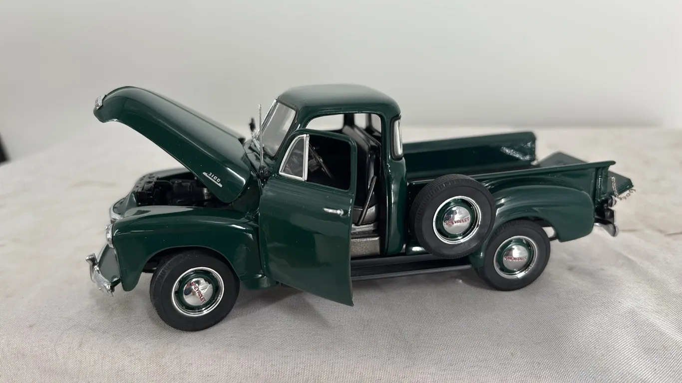 1953 CHEVROLET PICKUP DANBURY MINT