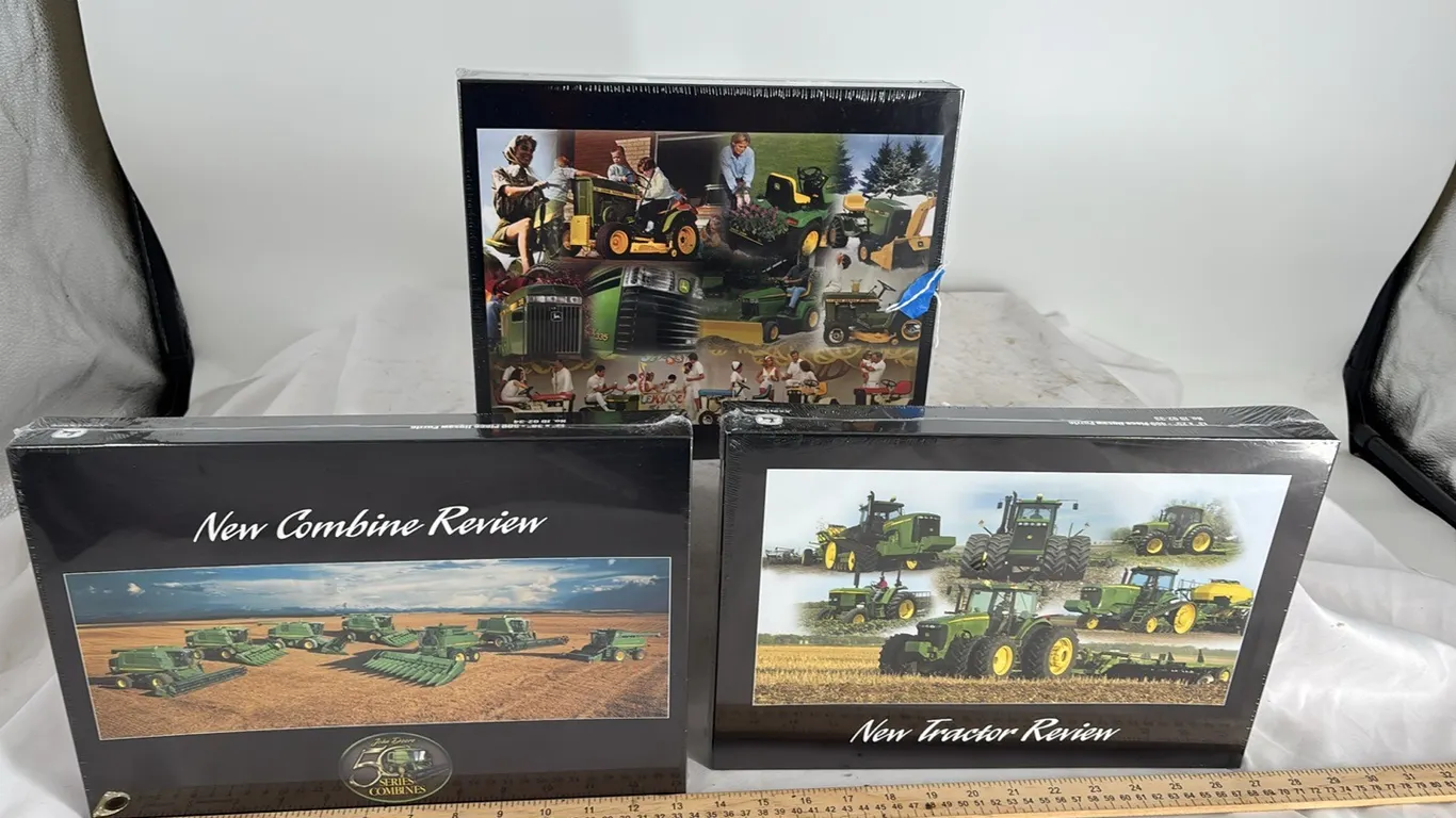 3 JOHN DEERE PUZZLES SEALED
