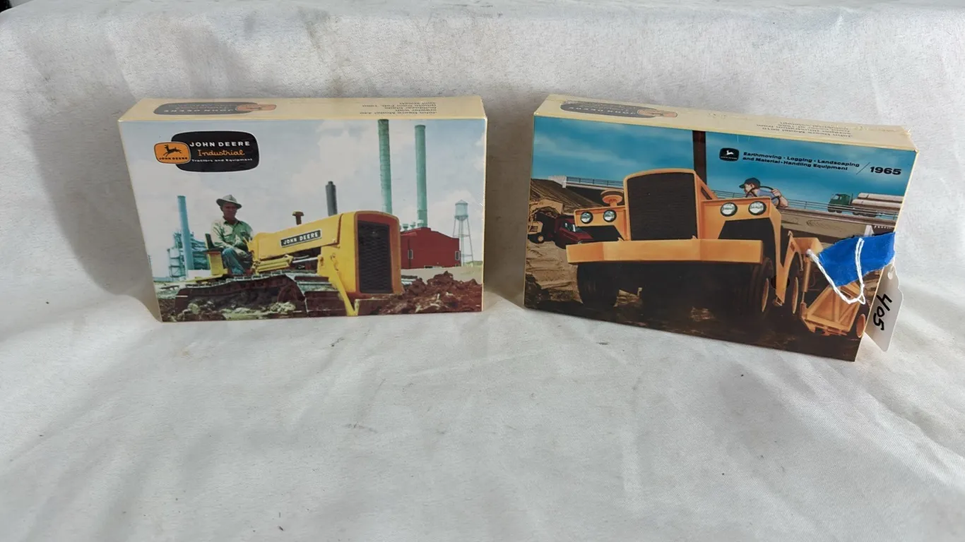2 JOHN DEERE INDUSTRIAL PUZZLES SEALED