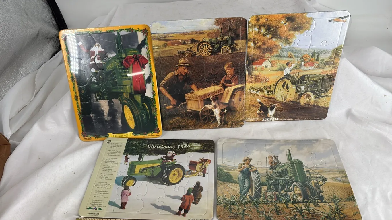 5 JOHN DEERE PUZZLES SEALED