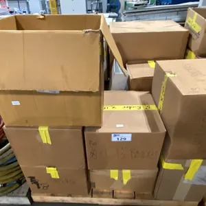 PALLET OF ASSORTED OFFICE BINDERS