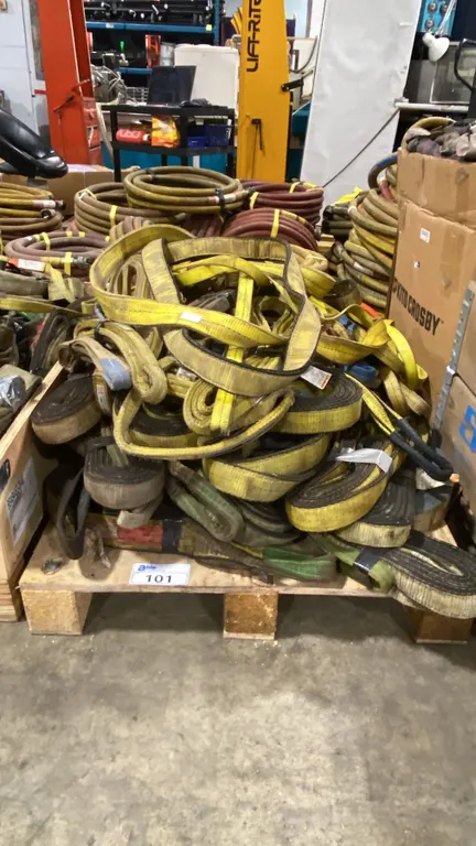 PALLET OF ASSORTED LIFTING SLINGS