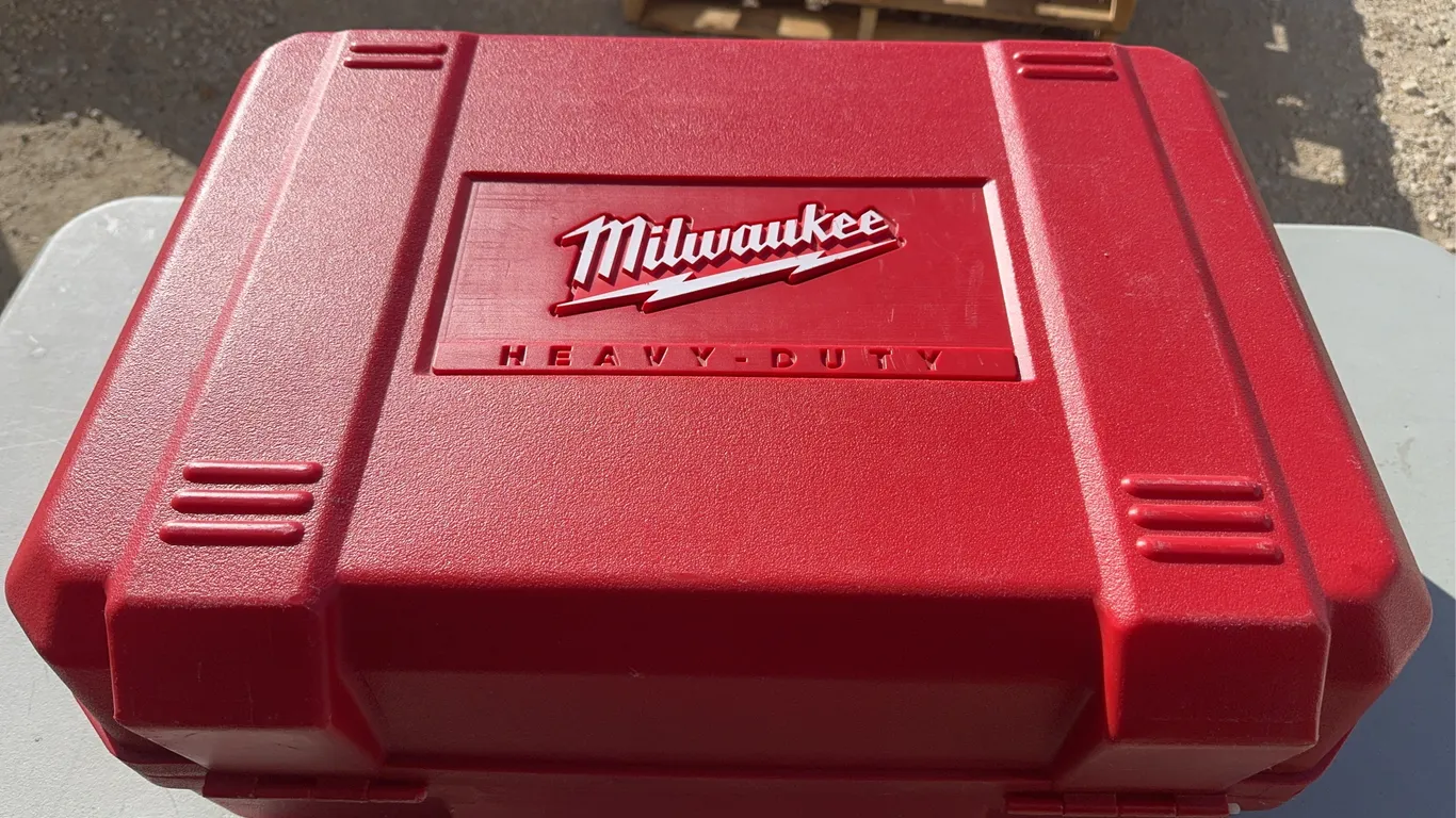 Milwaukee Case With Cordless Drill, Sawzall, Circular Saw and Flashlite And 2 Batteries