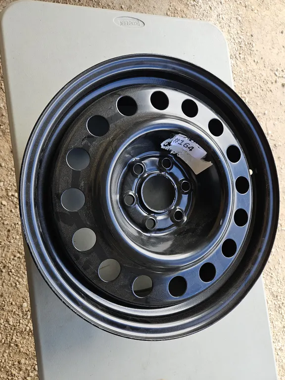 Vehicle Rim 17 Inch