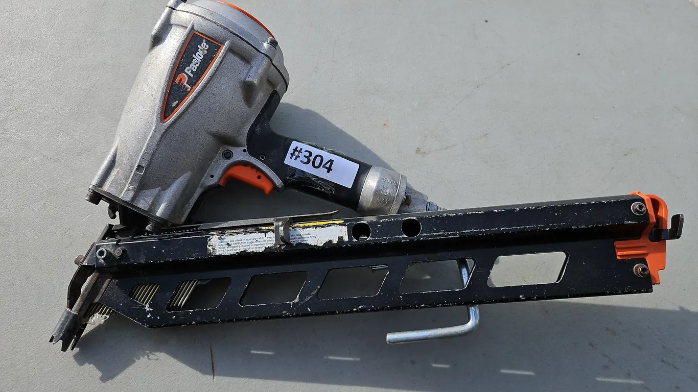 Passenger Lode Air Nailer