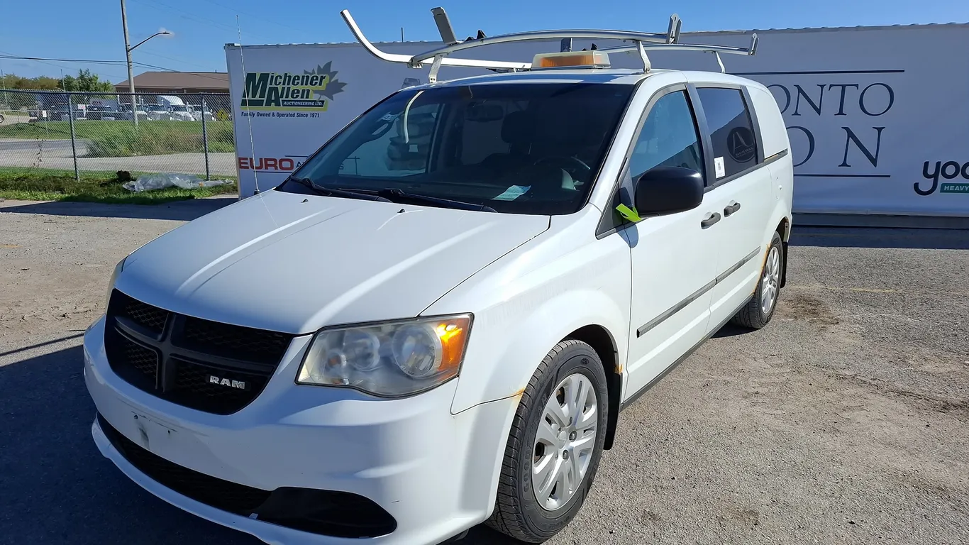 2014 Ram C/V Tradesman 4dr Cargo Mini-Van Cargo Van