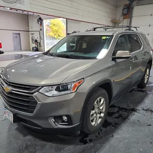 2018  Chevrolet  Traverse  LT