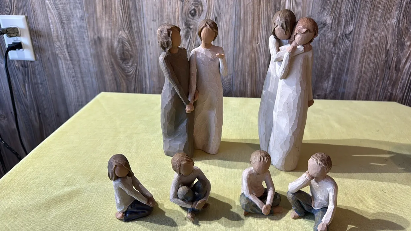 Willow Tree figurines