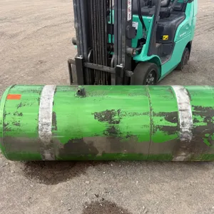 (2) Fuel Tanks off a Pete