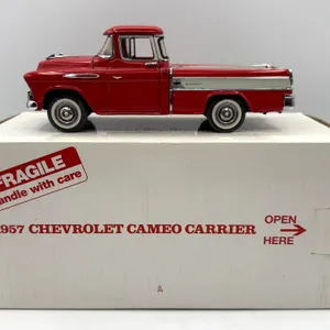 Danbury Mint - 1957 Chevrolet Cameo Truck