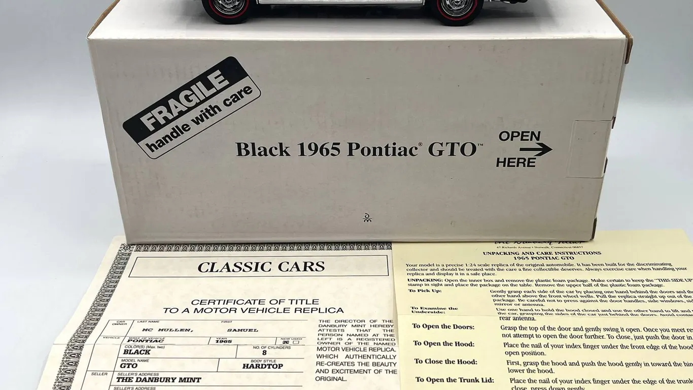 Danbury Mint - 1965 Pontiac GTO