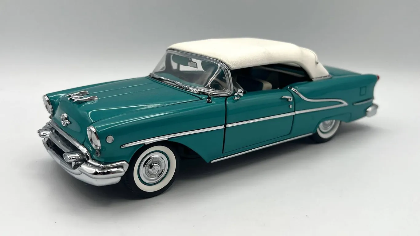Limited Edition - Danbury Mint - 1955 Oldsmobile Super 88
