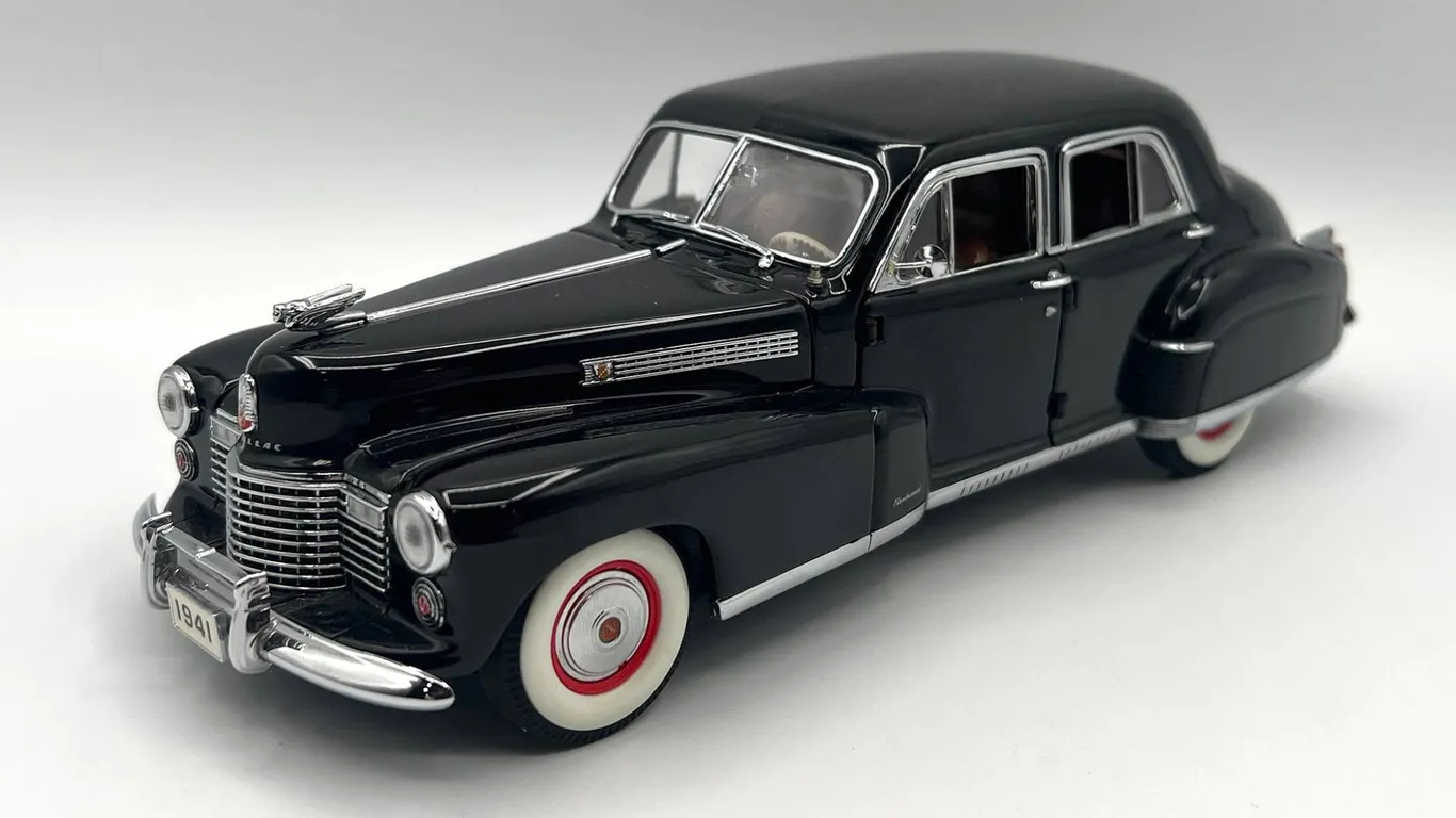 Danbury Mint - 1941 Cadillac Fleetwood