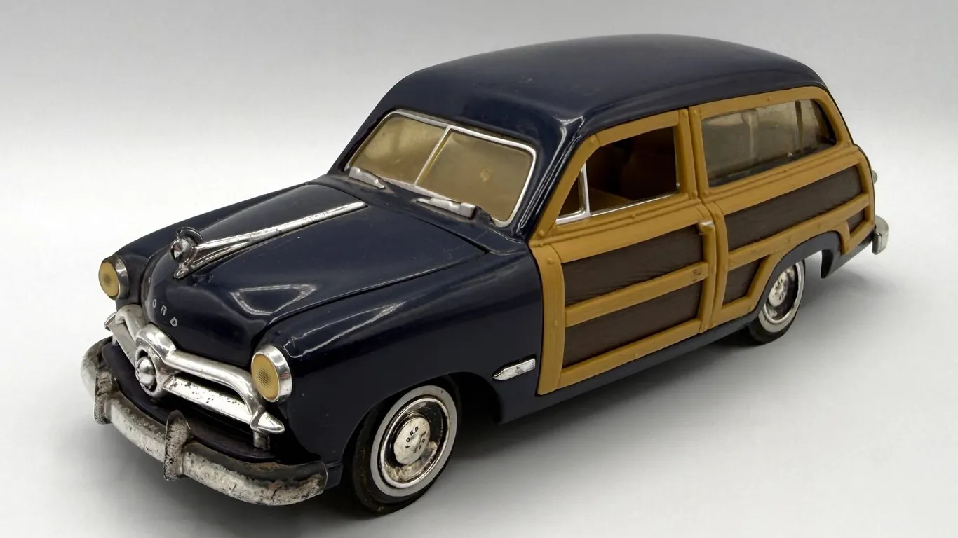 Ford Woody Wagon Diecast Model