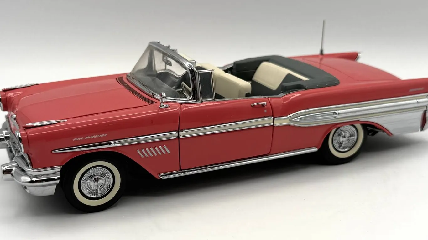 Franklin Mint - 1957 Pontiac Bonneville