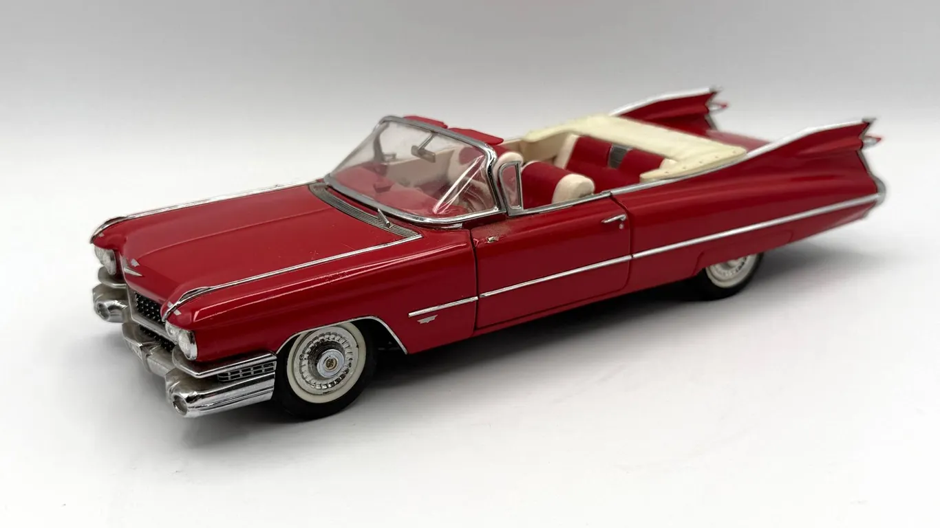 Danbury Mint - 1959 Cadillac Convertible