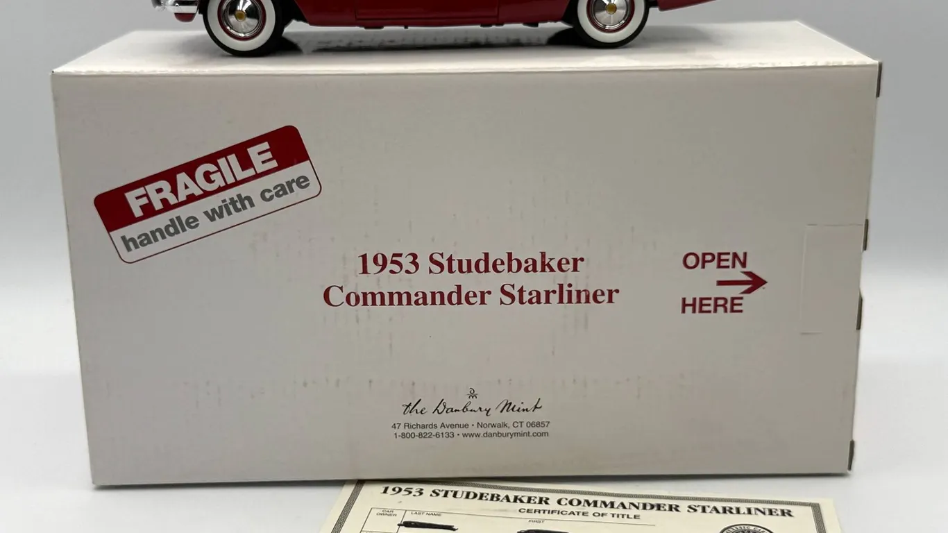 Danbury Mint - 1953 Studebaker Commander