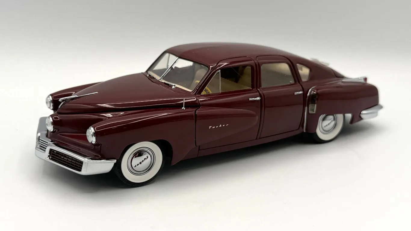 Danbury Mint - 1948 Tucker Tin Goose
