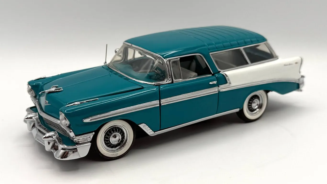 Franklin Mint - 1956 Chevy Bel Air Nomad